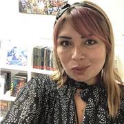 Licenciada en Educación Básica con énfasis en Hunanidades: español e inglés